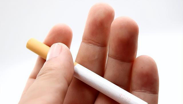 二手烟对人体的7个危害，可能比吸烟还要多一点！